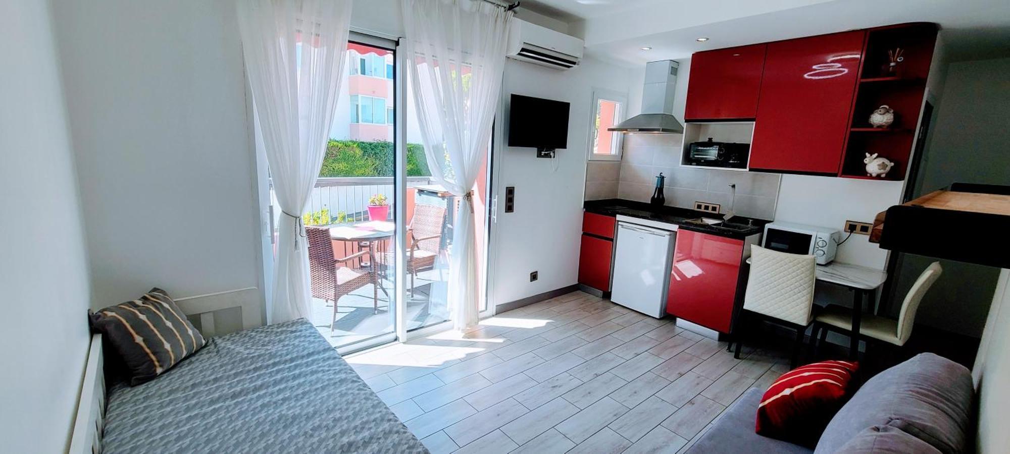 Reve Azur Studio 6 A Deux Pas De La Mer Parking Wifi Cagnes-sur-Mer Exterior photo